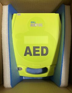 Zoll AED Plus Defibrillator with Pads, Batteries, and Carry Case