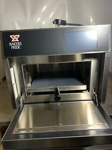 Countertop Electric Microwave Speed Oven Bakers Pride