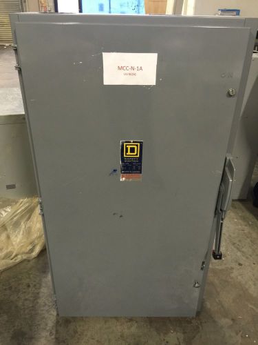 SQUARE D 600VAC, 400A, 3-PHASE FUSIBLE SAFETY SWITCH H325N With 3 Fuses!
