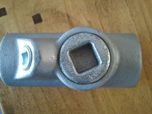 New appleton 1-1/4&#034; eys-eyd explosion proof fitting seal off mall/iron for sale