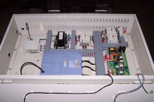 Hitachi 15 hp l300p-110hfu variable frequency drive 30 amp disconnect 380/480vac for sale