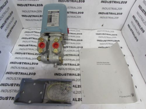 FOXBORO DIFFERENTIAL PRESSURE TRANSMITTER # 13A-MS2 NEW