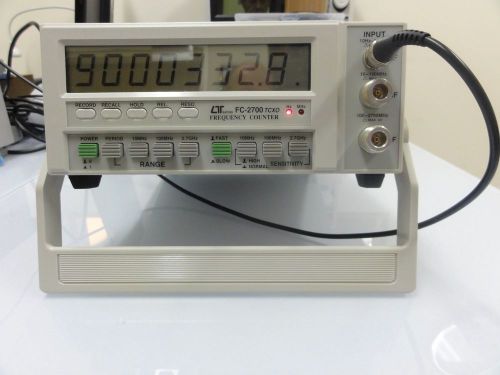 Peaktech P 2860 Frequency Counter  up 2.7 GHz , TCXO, Battery/Adaptor operation