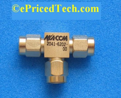 NEW 2041-6202-00 SMA Tee Adapter M/M/M T Gold Plated Ma/Com coaxial connector