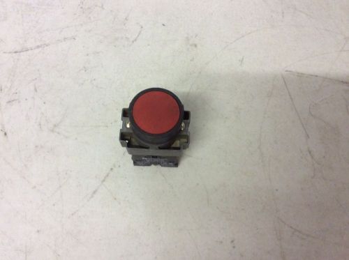 Telemecanique ZB2-BE102 Red Momentary Push Button Assembly ZB2 ZB2BE102
