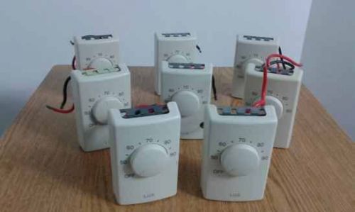 8ea. LUX Mechanical Line Voltage Thermostat Double Pole 22 Amp MD# LV1011