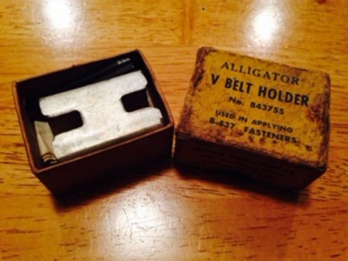 Vintage Alligator V Belt Holder #B43755