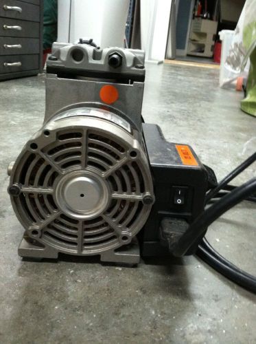 Vacuum pump welch rietschle thomas 669besuu44tfe-217 b for sale