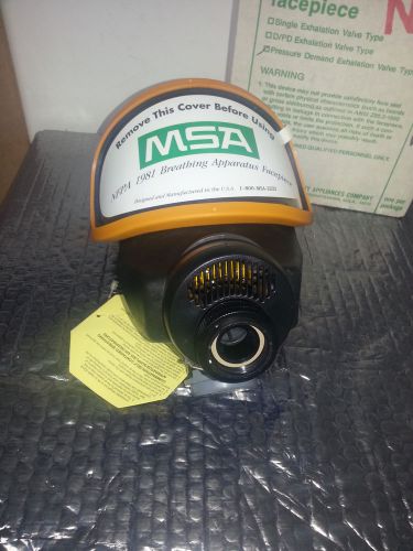 MSA Ultravue 801452 Facepiece HYCAR Pressure Demand Exhalation Valve Type LARGE