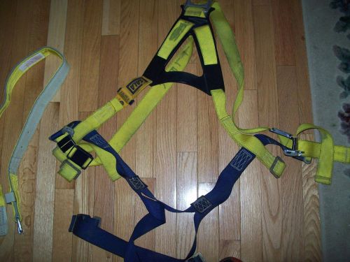 DBI Sala safety full body harness model 1103321 sizeU back ring