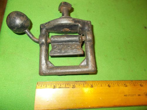 VINTAGE TOOL CLAMP VISE NUMBER 2762 MACHINING MACHINIST HOLDING LEVER