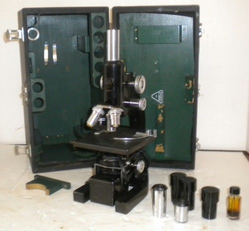 Bausch &amp; lomb medical microscope in original case + lenses ~ 280989 ~ circa 1939 for sale