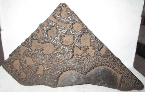 VINTAGE WOODEN HAND CARVED FABRIC PRINTING BLOCK TO PRINT FABRIC