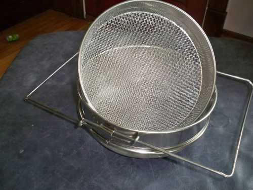 Beekeeping 2-stage stainless steel honey strainer, extractor, free shipping! hs1 for sale