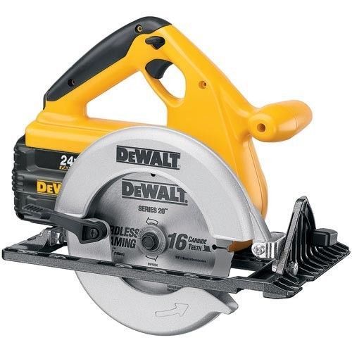 Dewalt dw007k-2 6-1/2&#034; 24v cordless circular saw kit - like new for sale