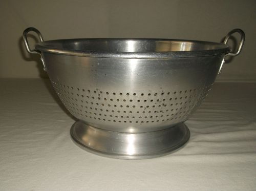 2 HANDLE WEAR EVER LARGE STRAINER # 4616 ( 16&#034; DIAMETER X 8 1/2&#034; ) COMMERCIAL