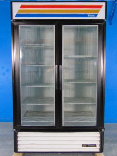 True GDM-43F White Two Glass Door Merchandiser Freezer. Mint Condition!