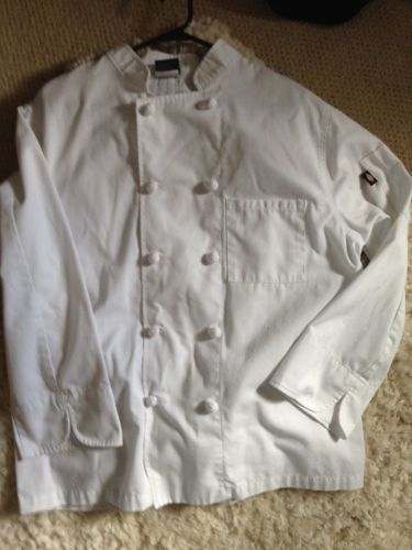 White Chef&#039;s Coat Long Sleeve Cloth Covered Buttons By Dickies Size L