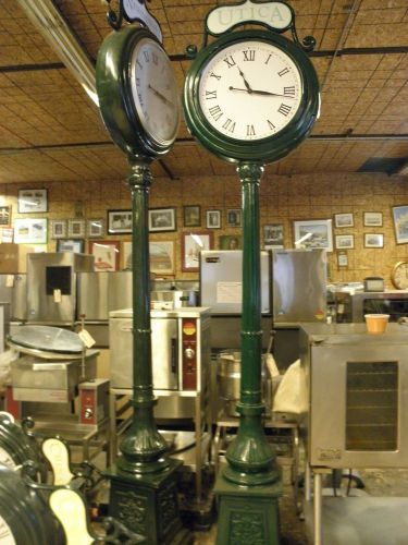 Two side 11&#039; tall 23&#034; round custom made cast aluminum compton street clock for sale