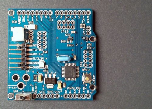 ATMega328p board w/ NRF24l01+ breakout socket in Arduino PRO format +DHT22 port