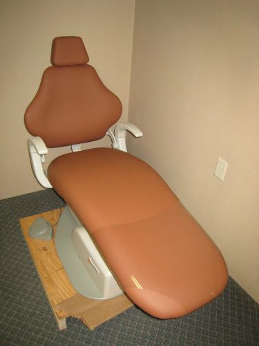 Marus NuStar SII Hydraulic Dental Chair DC1702 Wide Back