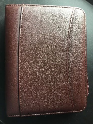 Compact 1.25&#034; Rings | Burgundy LEATHER FRANKLIN COVEY Zip Planner/Binder