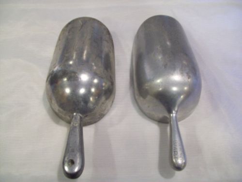 Wagnerware and 5281 Ware Ever aluminum Scoops