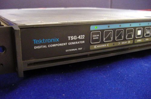 FUNCTIONING TEKTRONIX TSG-422 DIGITAL COMPONENT GENERATOR WITH CD COPY OF MANUAL