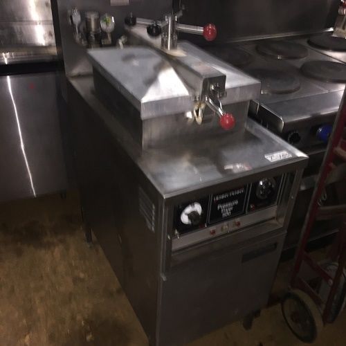 Henny Penny Electric Pressure Fryer