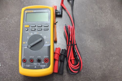 Fluke 87 V True RMS Multimeter with Leads &amp; Thermocouple