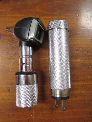 Welch Allyn Otoscope &amp; Ophthalmoscope Rechargeable Battery Handle #25020