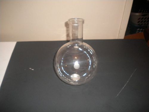 Pyrex 2000 ml long neck boiling flask for sale