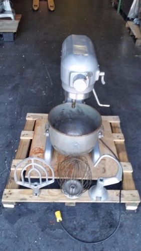 Hobart a200,20qt dough mixer bowl,3 attachments 115v/1ph/60hz for sale