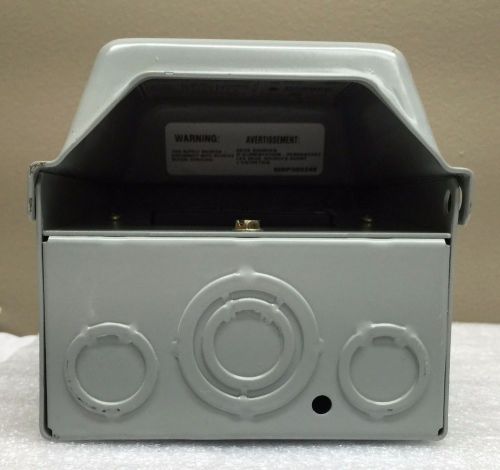 Ge 60 amp 240-volt non-fuse ac disconnect with gfci receptacle for sale