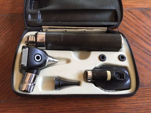Welch Allyn Otoscope &amp; Ophthalmoscope Diagnostic Kit 3.5v - 25020 11600 And More