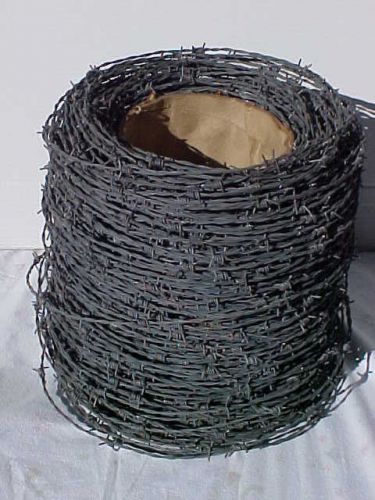 RARE VINTAGE FULL ROLL 4 POINT, HEAVY GAUGE over 1000 ft (35 lbs) BARB WIRE