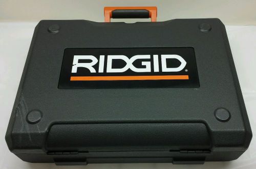 Ridgid R82001 12.0V VSR Cordless Drill / Driver with Charger, case NO BATTERIES