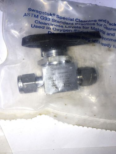 New swagelok 1/4&#034; stainless steel ball valve ss-43gs4 for sale