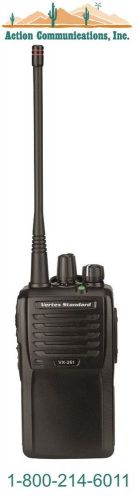 VERTEX/STANDARD VX-261, UHF, 450-512MHZ, 5 WATT, 16 CHANNEL, TWO WAY RADIO