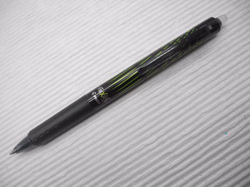 1 X PILOT FRIXION/ERASER LFBK-23EFDICB retractable 0.7mm roller pen Black(Japan)