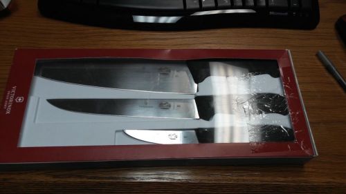 Forschner Victorinox Fibrox 3-piece Chef Knife Set w/Original Gift Box