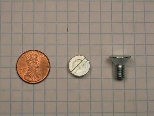 Machine screws #(1/4&#034;-20) x 1/2&#034; steel, flat head, slotted drive, zinc-plated for sale