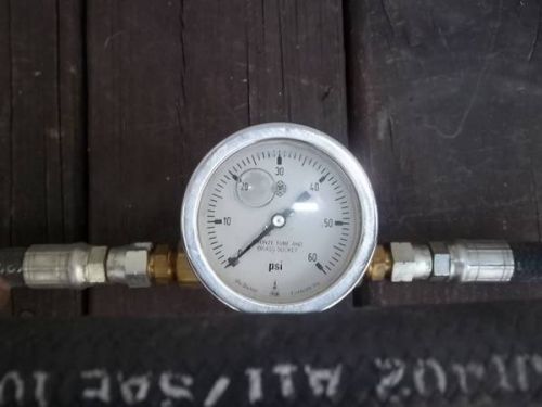 McDaniel Controls Liquid Filled Pressure Gauge 0-60Psi With Hose and Fittings