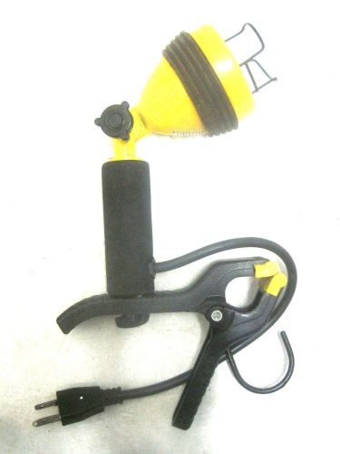 Regent clamp &amp; hanger yellow work light, model mcl35 for sale