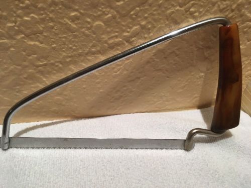 VINTAGE SMALL  MEAT / BONE SAW 7&#034; Blade, Metal Frame EUC