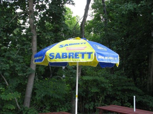 SABRETT HOT DOG VENDING UMBRELLA 6 FOOT UMBRELLA NEW