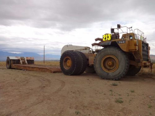 789 Caterpillar Haul Truck And Tow haul Trailer Model RGS 230