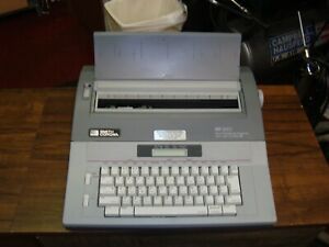 Smith Corona Word Processing Typewriter