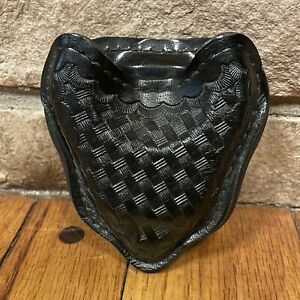 Safariland 090 Black Basketweave Open-Top Formed Handcuff Case