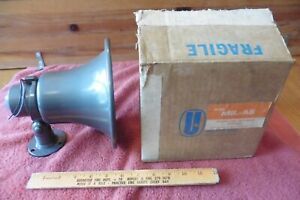 University Loud Speaker Model MIL-A8 Paging Talk Back Speaker